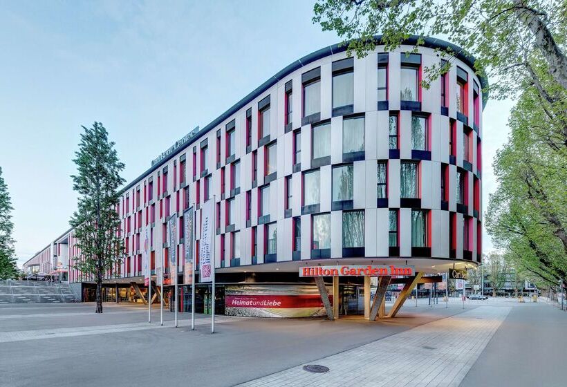 هتل Hilton Garden Inn Stuttgart Neckarpark