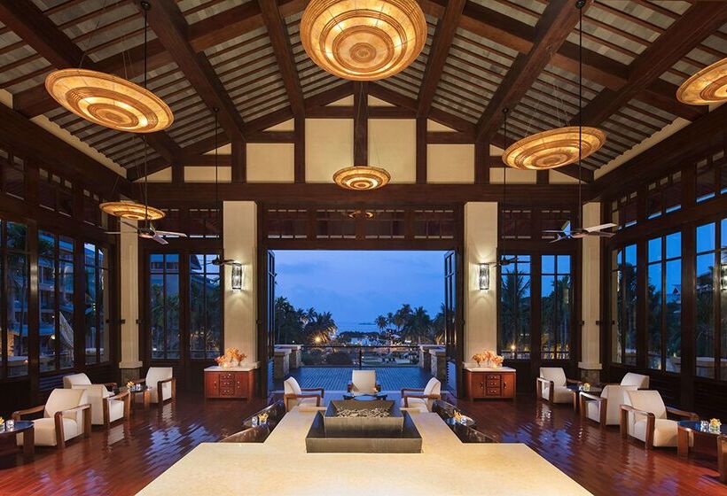 هتل Hilton Sanya Yalong Bay Resort & Spa