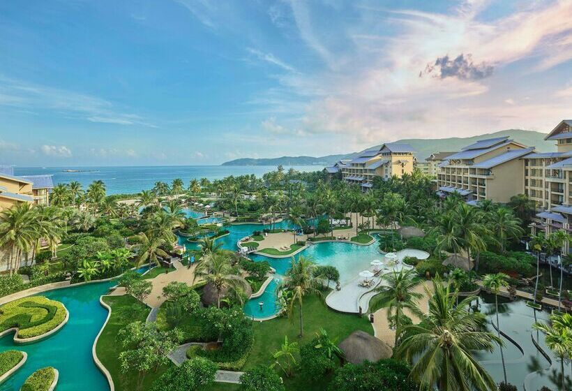 هتل Hilton Sanya Yalong Bay Resort & Spa