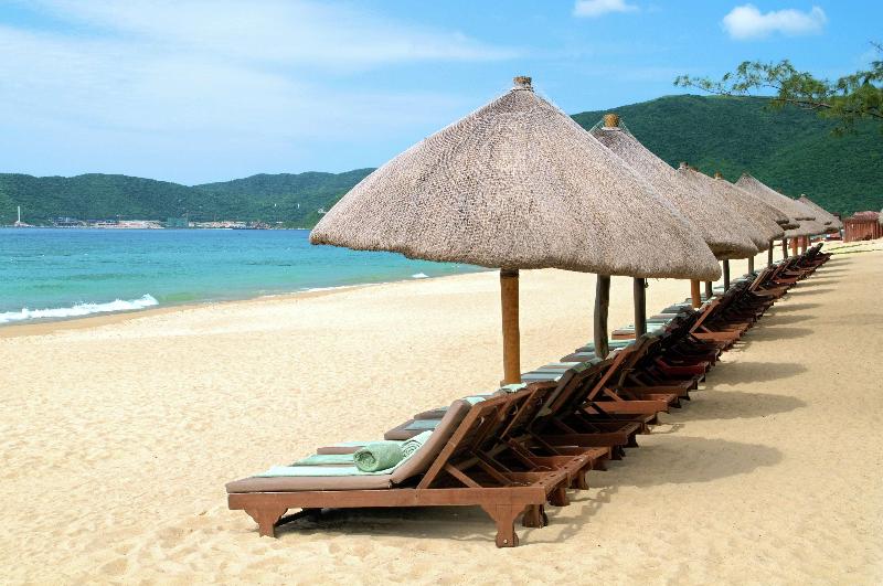 هتل Hilton Sanya Yalong Bay Resort & Spa