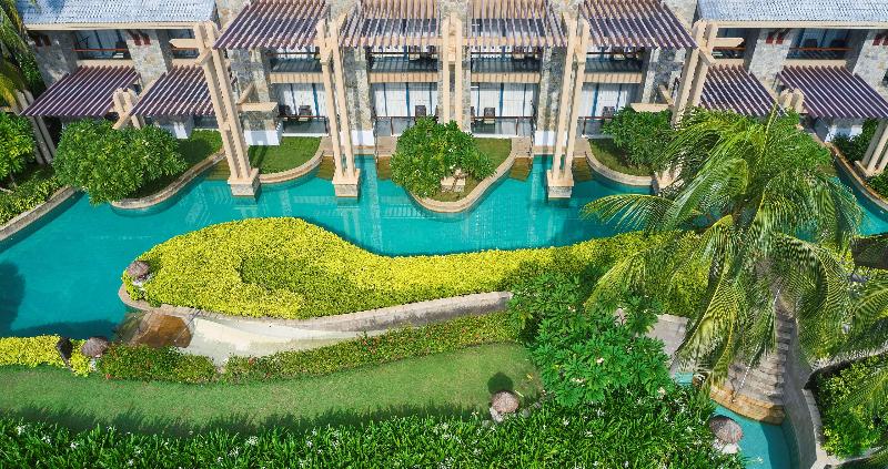 هتل Hilton Sanya Yalong Bay Resort & Spa