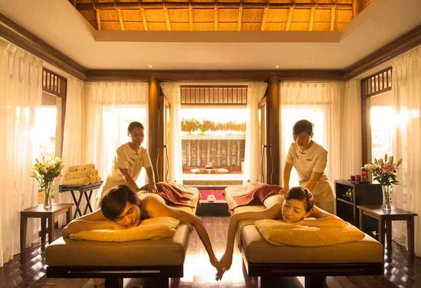هتل Hilton Sanya Yalong Bay Resort & Spa