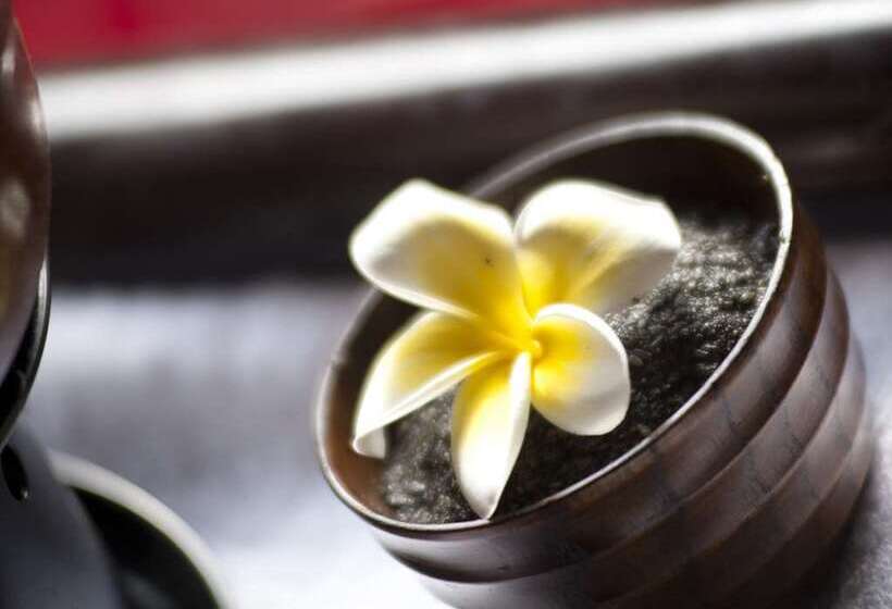 هتل Hilton Sanya Yalong Bay Resort & Spa