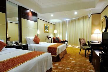 هتل Howard Johnson Pearl Plaza Wuhan