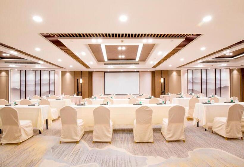 호텔 Jin Jiang Pine City