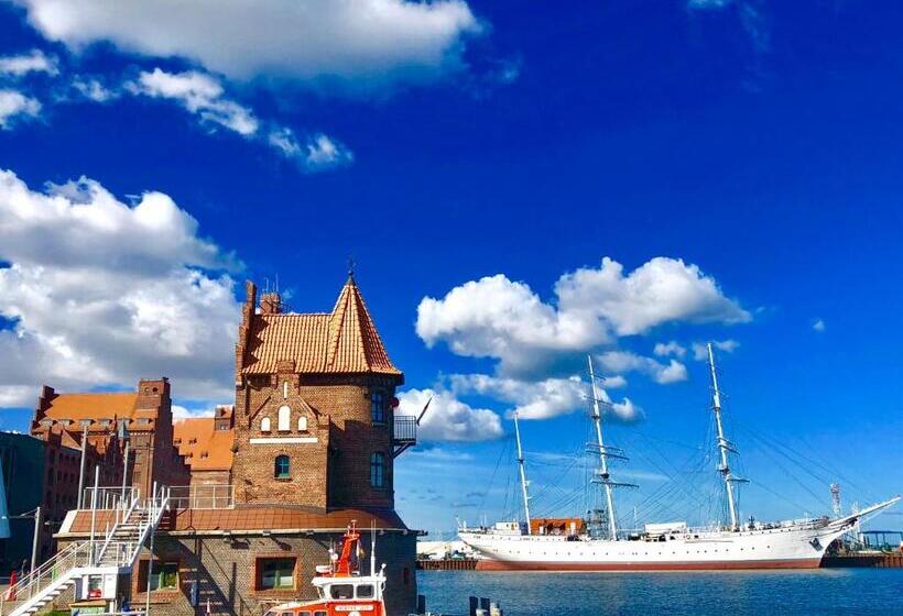 هتل Kontorhaus Stralsund