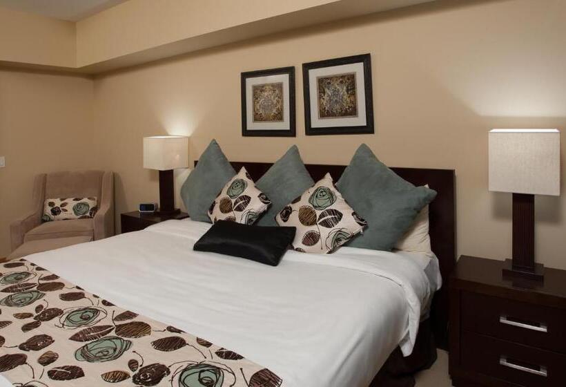 هتل Lodges At Canmore