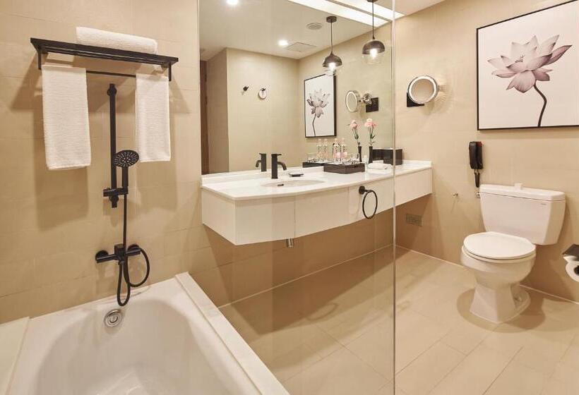 فندق Paradox Kunshan
