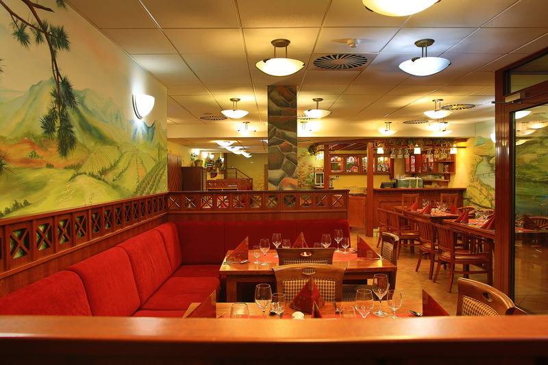 Primavera Hotel & Congress Centre