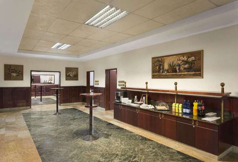 Fotos del hotel Ramada Hotel & Suites By Wyndham Bucharest North:  16