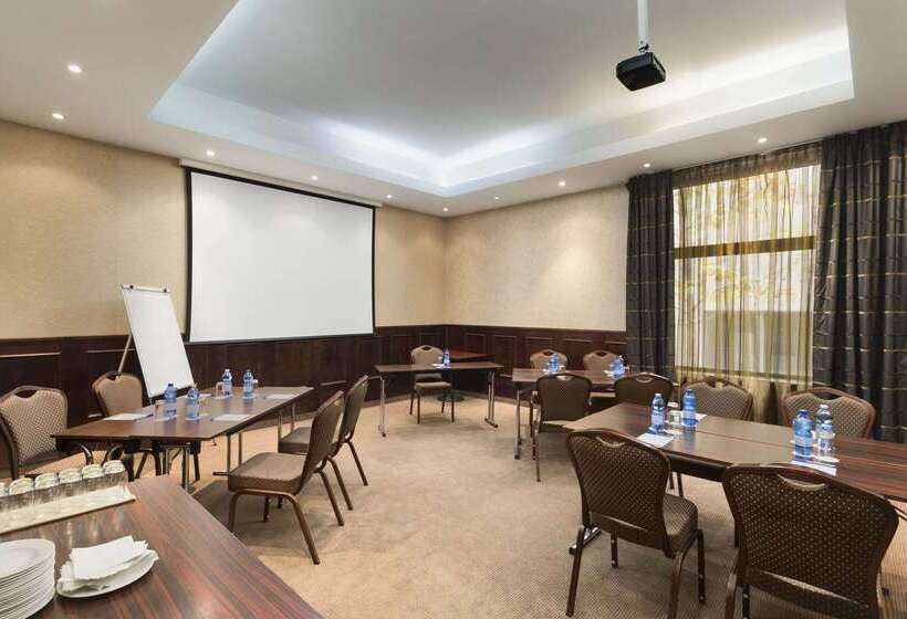 Hotel Ramada  & Suites By Wyndham Bucharest North