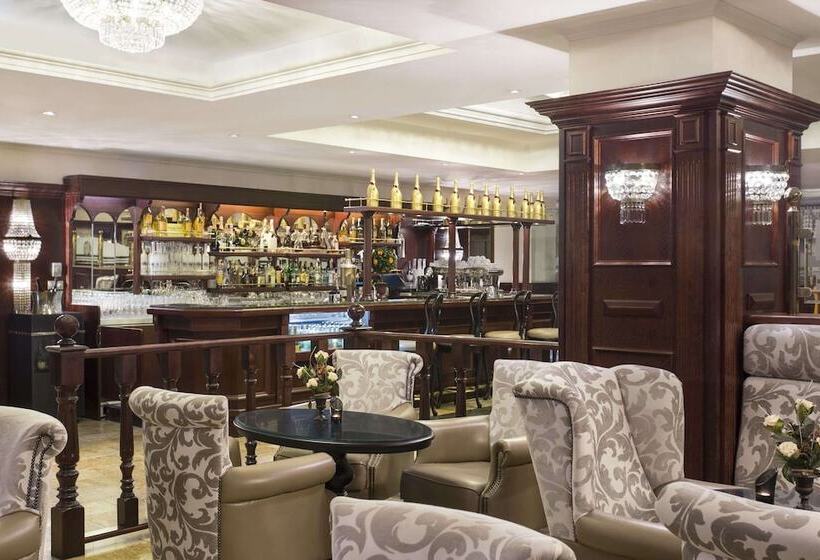 Fotos del hotel Ramada Hotel & Suites By Wyndham Bucharest North:  22