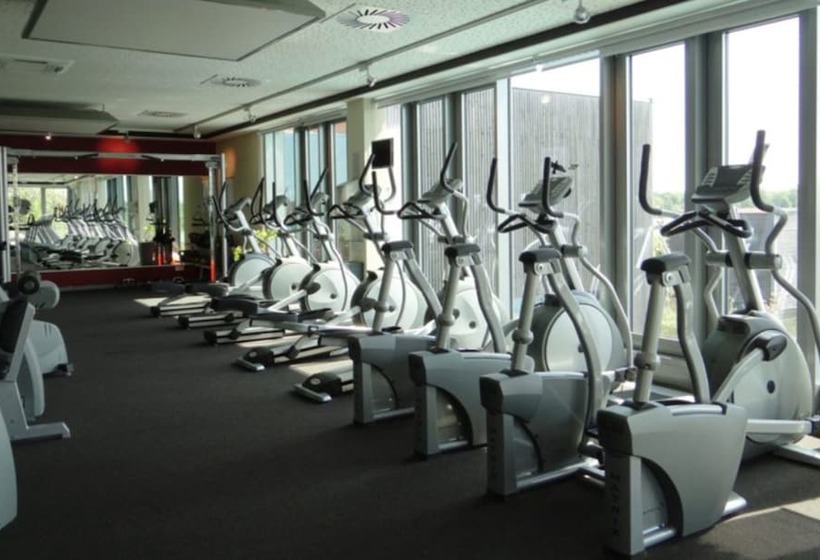 هتل Resort Mark Brandenburg & Fontane Therme