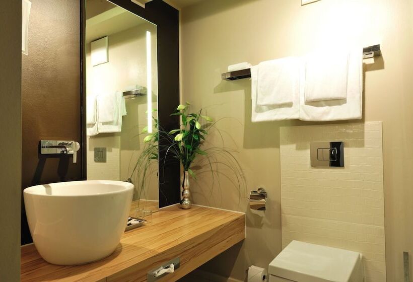 Fotos del hotel Stage 47:  12