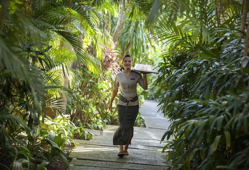 هتل The Elysian Boutique Villa