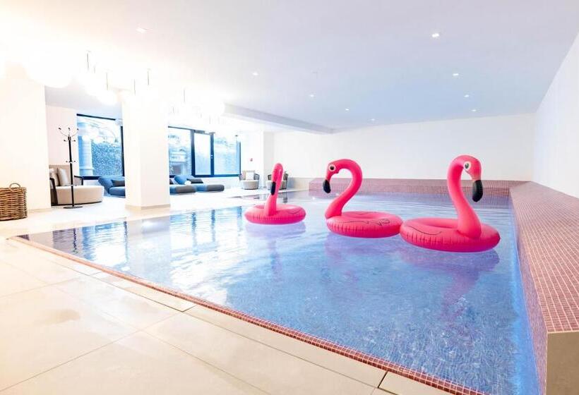 هتل The Flamingo