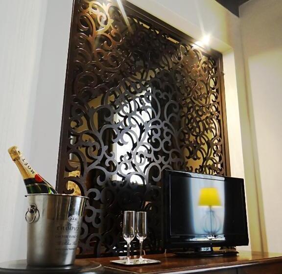 Fotos del hotel U Krize:  14