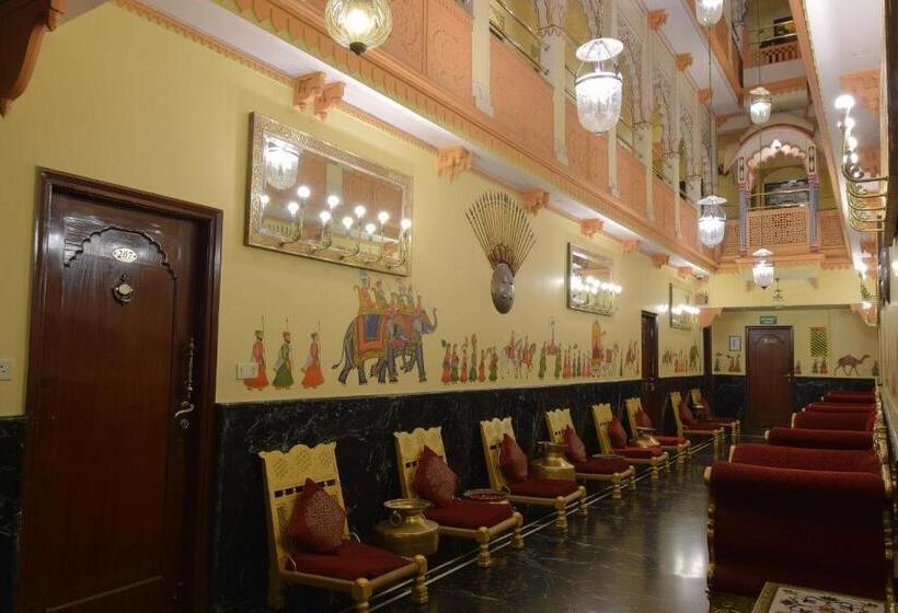 Fotos del hotel Umaid Mahal  Heritage Style:  9