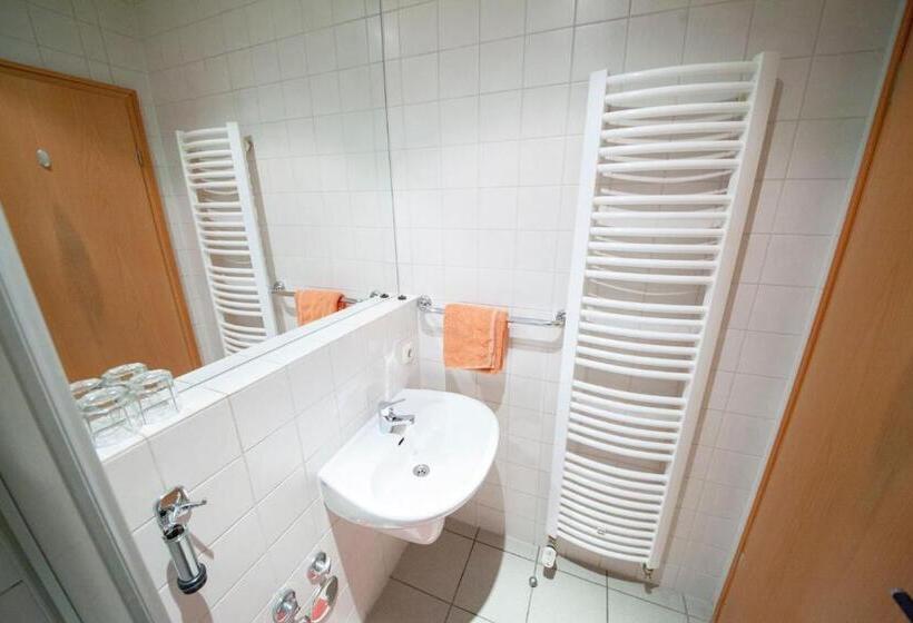 호텔 Und Appartementhaus Rheden