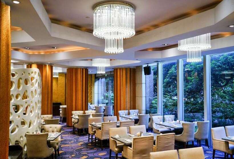 فندق Wyndham Grand Plaza Royale Ningbo