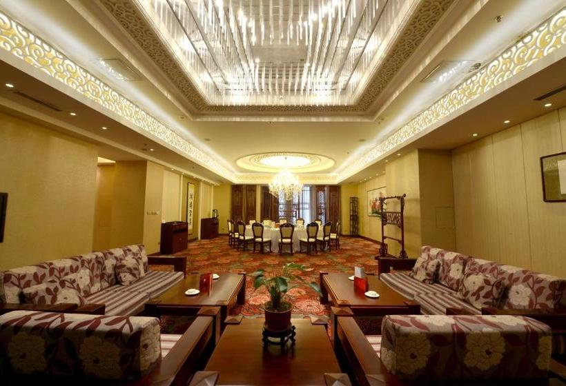 فندق The Royal Fortune
