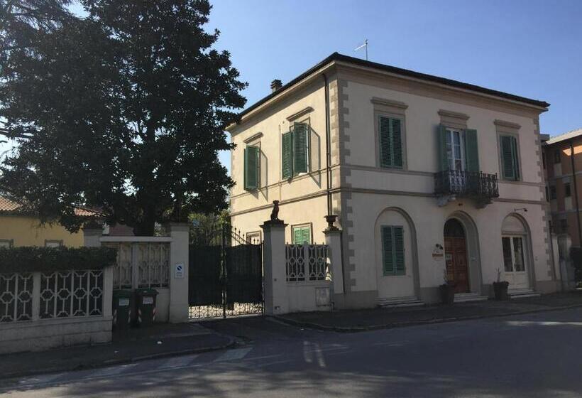 تختخواب و صبحانه Lucca Relais