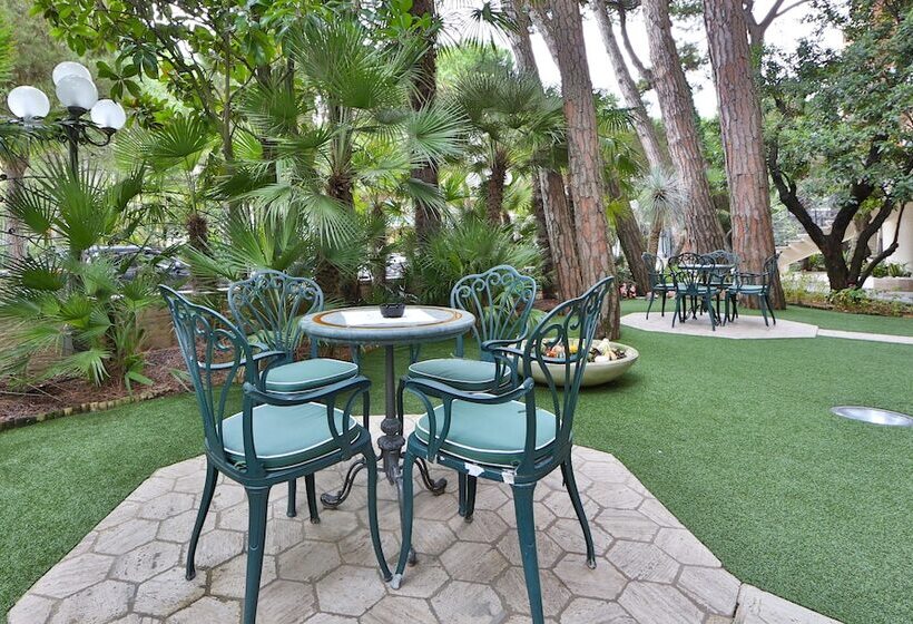Globus, Sure Hotel Collection By Best Western