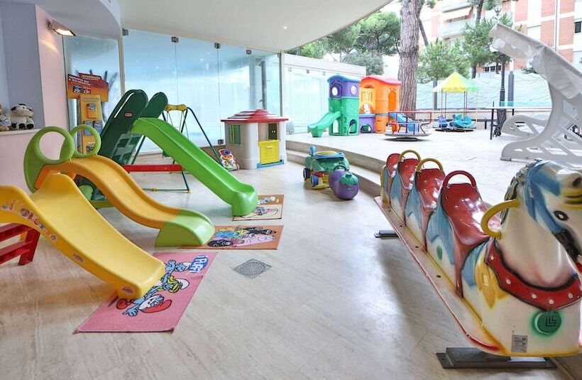 Globus, Sure Hotel Collection By Best Western