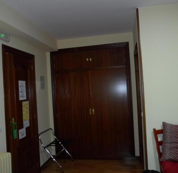 Hostal Coruña