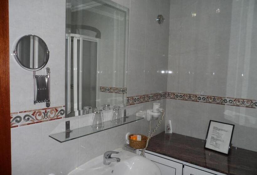 Hostal Coruña