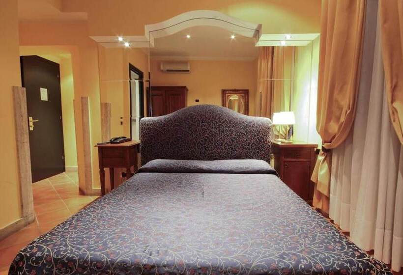 Fotos del hotel Canova:  4
