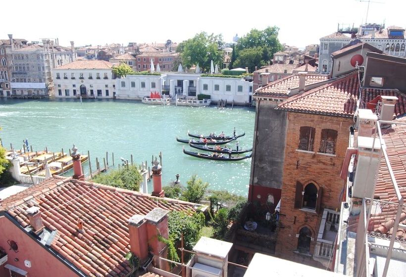 Fotos del hotel Dei Dragomanni:  2