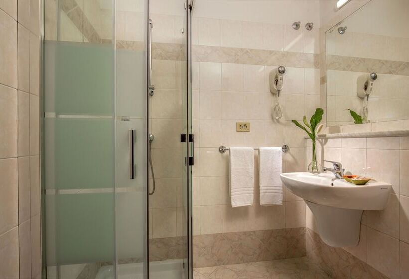 Fotos del hotel Dorica:  19