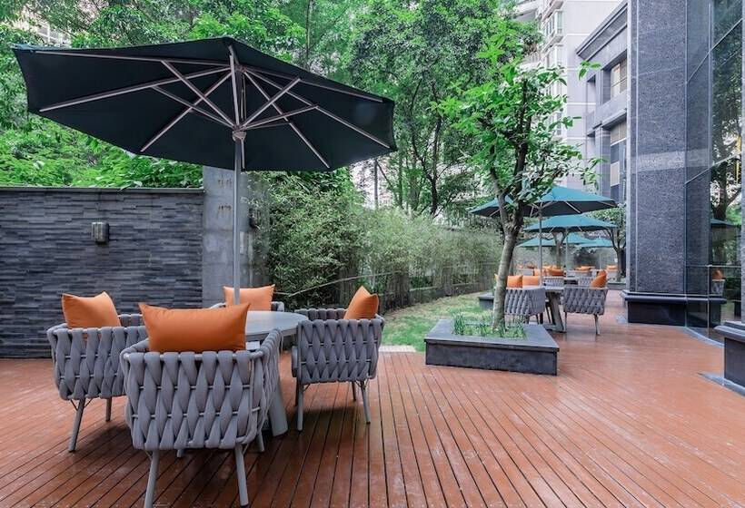 Hotel Holiday Inn Chongqing Guanyinqiao, An Ihg