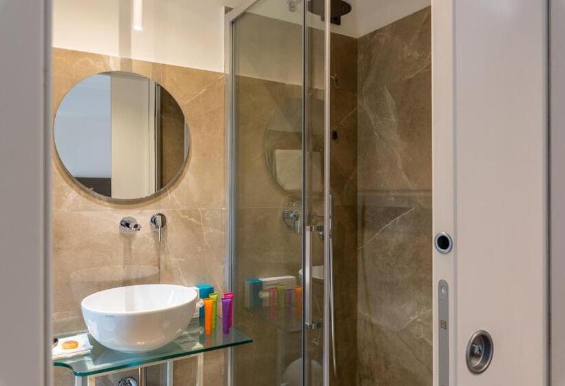 בית מלון כפרי Mercure Roma Centro Termini