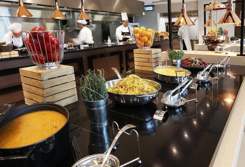 Fotos del hotel Metropolitan Hotel Dubai:  18