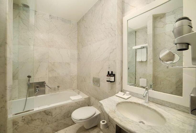 Fotos del hotel Nh Venezia Santa Lucia:  38