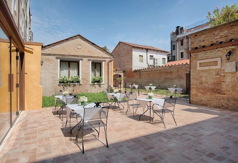 Fotos del hotel Nh Venezia Santa Lucia:  63