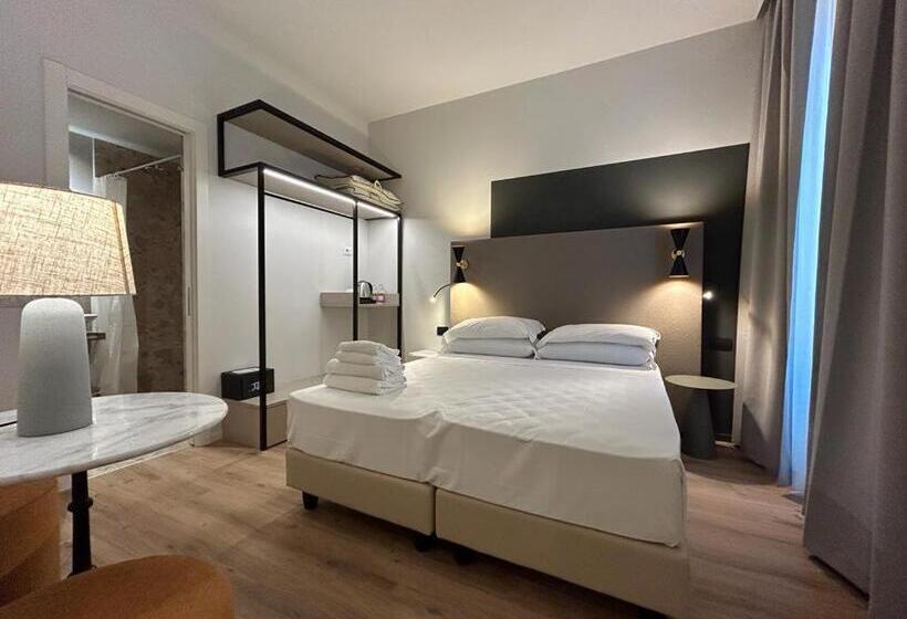 Fotos del hotel Porta Pia:  8