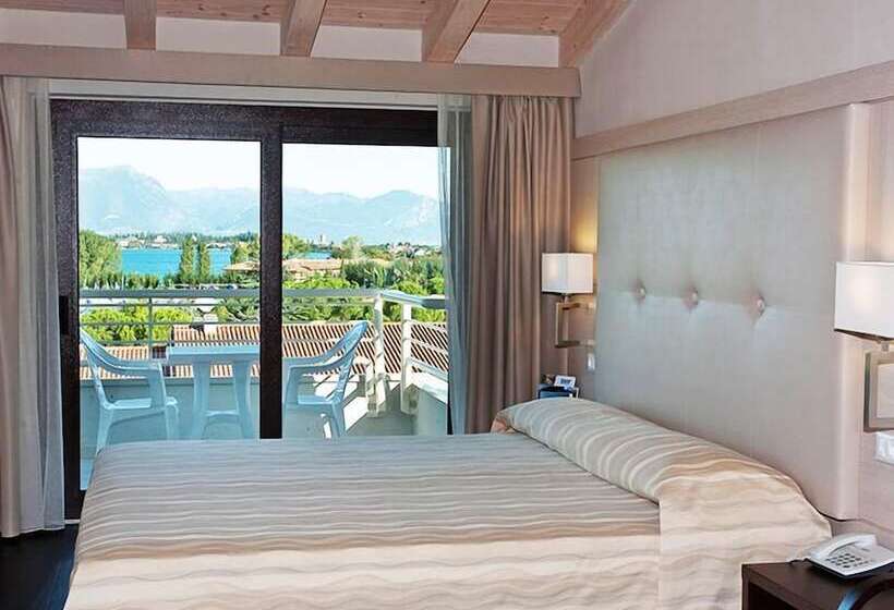 هتل Porto Azzurro