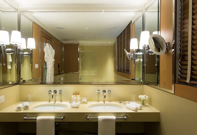 Fotos del hotel Portrait Firenze - Lungarno Collection:  20