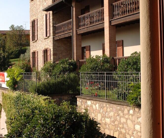 فندق Relaisfranciacorta