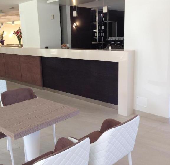 هتل Residence Holiday