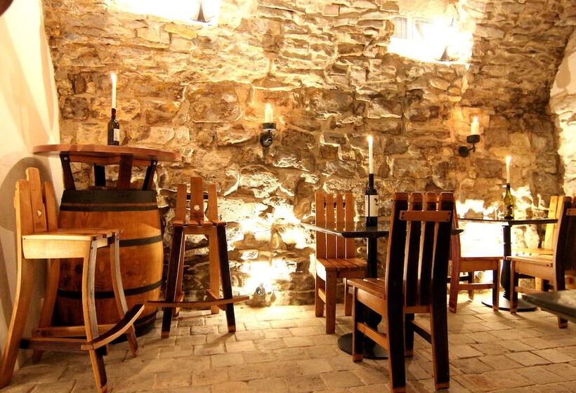 فندق The Dominican