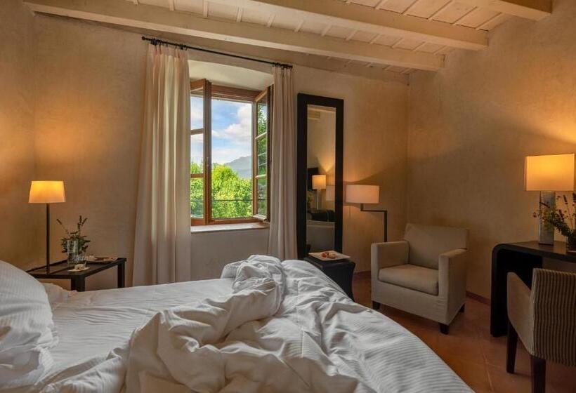 هتل Villa Arcadio