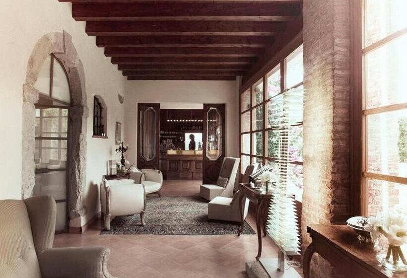 هتل Villa Arcadio