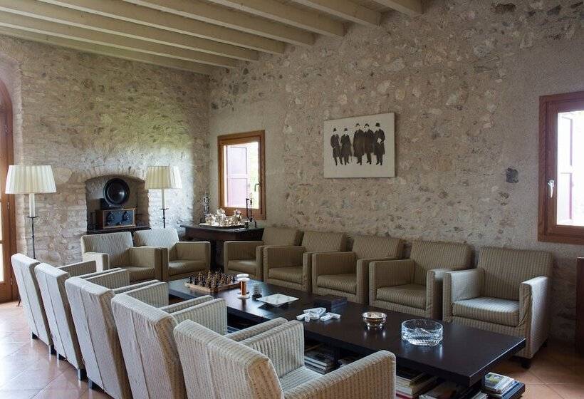 هتل Villa Arcadio