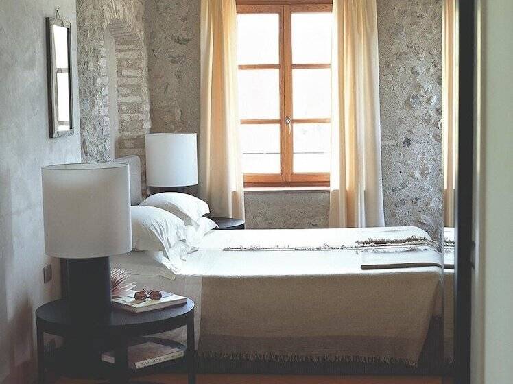 هتل Villa Arcadio