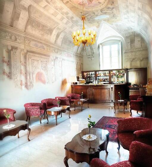 هتل Villa Fenaroli Palace