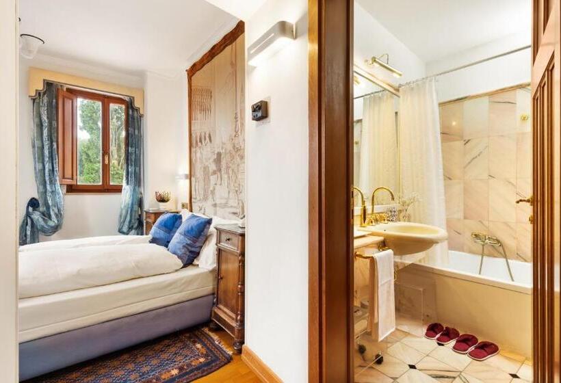 هتل Villa Pambuffetti